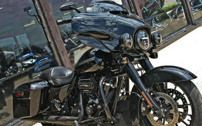 2019 Harley-Davidson® FLHXS - Street Glide® Special