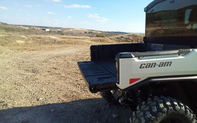 2026 Can-Am Defender MAX Limited HD11