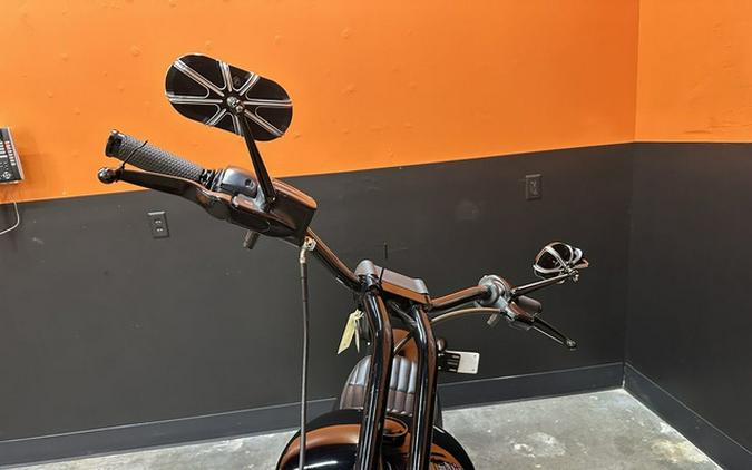 2019 Harley-Davidson Softail FXBB - Street Bob