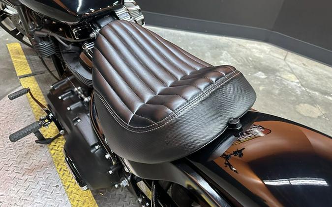 2019 Harley-Davidson Softail FXBB - Street Bob