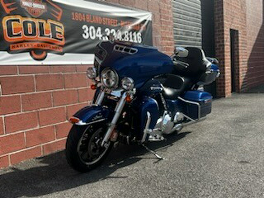 2015 Harley-Davidson® FLHTK Ultra Limited