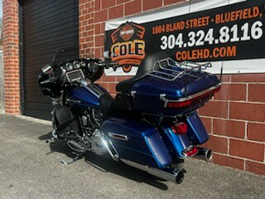 2015 Harley-Davidson® FLHTK Ultra Limited