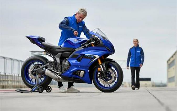 2025 Yamaha YZF-R7