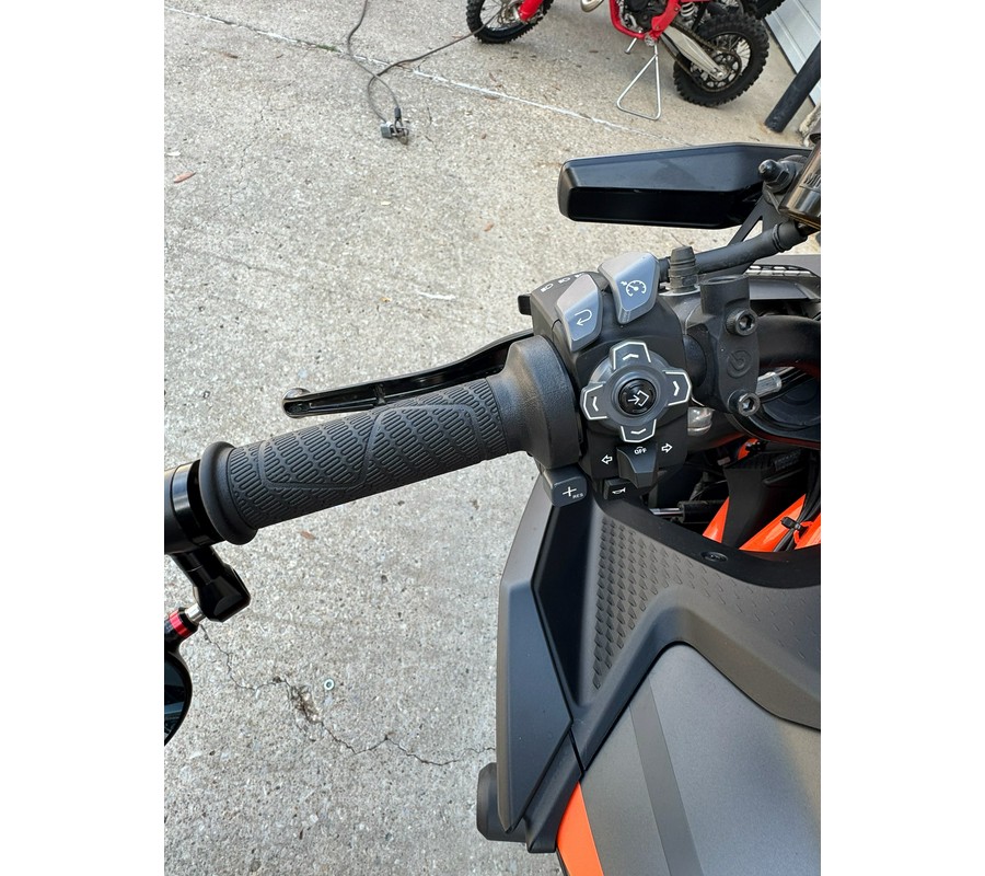 2024 KTM 1390 Super Duke R EVO