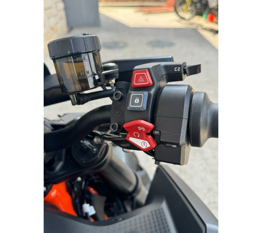 2024 KTM 1390 Super Duke R EVO