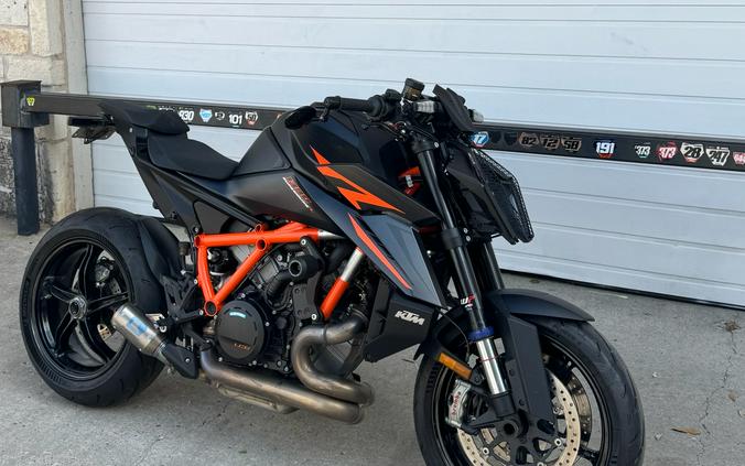 2024 KTM 1390 Super Duke R EVO