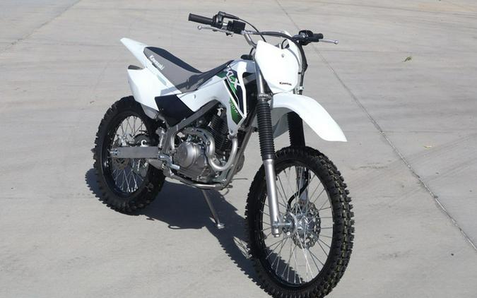 2027 Kawasaki KLX 140R F