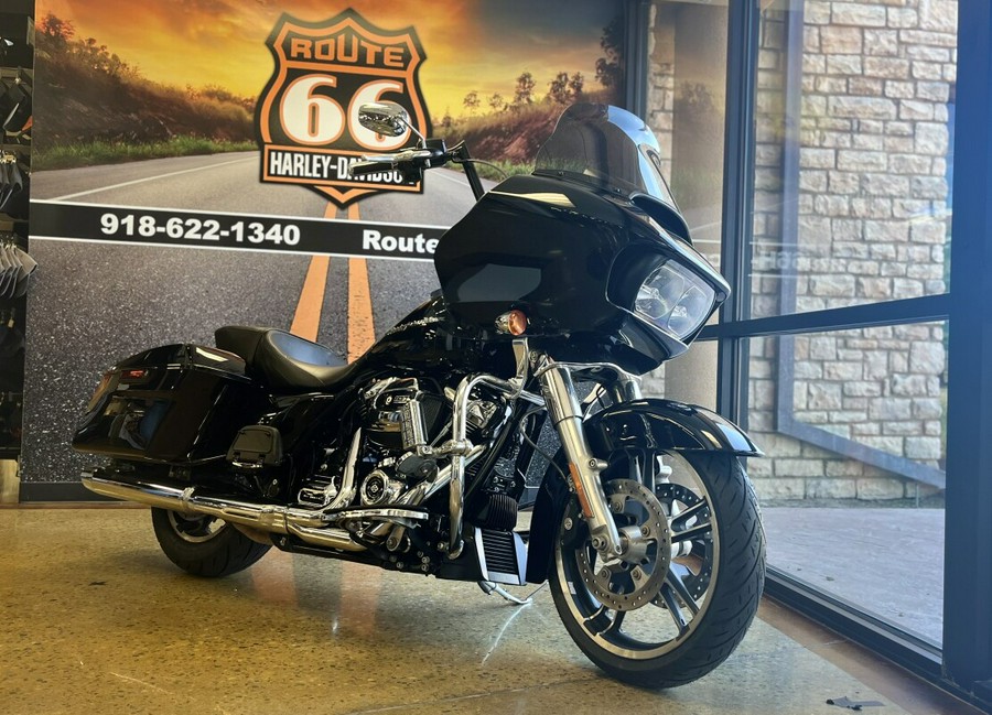 2019 Harley-Davidson Road Glide Vivid Black