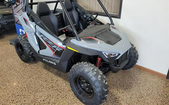 2024 Polaris RZR 200 EFI