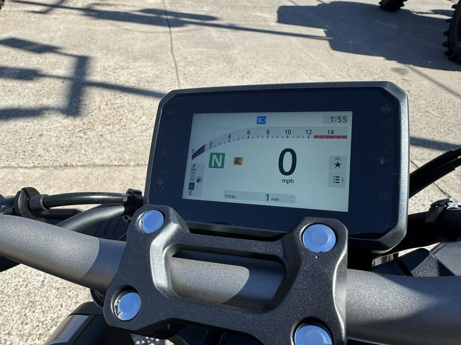 2025 Honda® CB650R E-Clutch