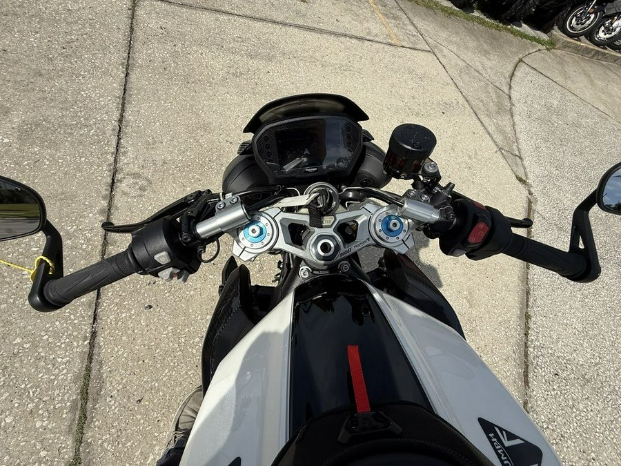 2024 Triumph STREET TRIPLE RS