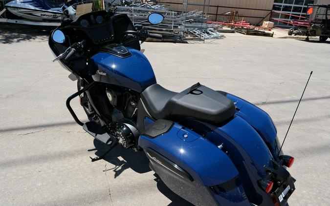 2025 INDIAN MOTORCYCLE CHALLENGER DARK HORSE WITH POWERBAND AUDIO PACKAGE