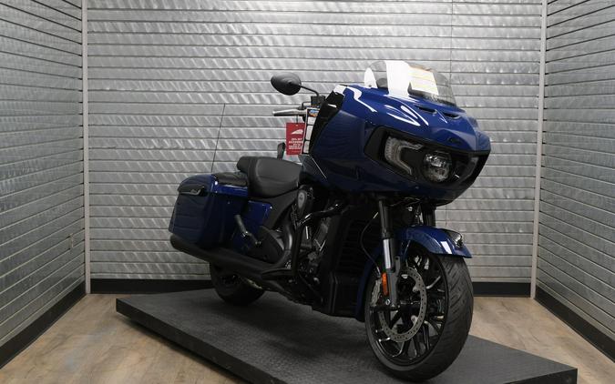 2025 INDIAN MOTORCYCLE CHALLENGER DARK HORSE WITH POWERBAND AUDIO PACKAGE