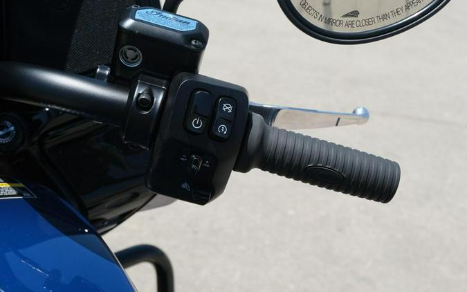 New 2025 INDIAN MOTORCYCLE CHALLENGER DARK HORSE WITH POWERBAND AUDIO PACKAGE