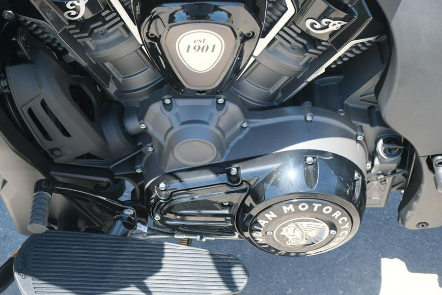 New 2025 INDIAN MOTORCYCLE CHALLENGER DARK HORSE WITH POWERBAND AUDIO PACKAGE