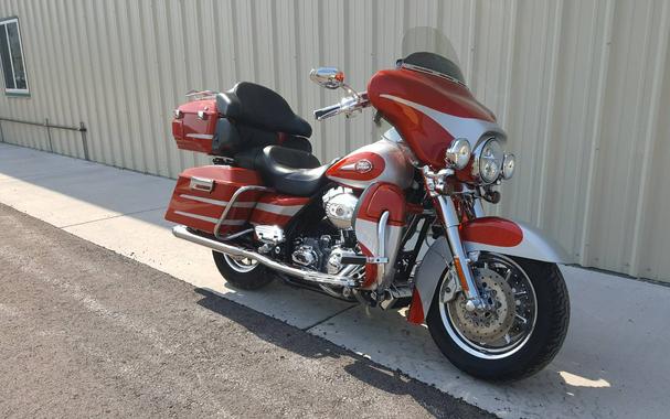 2008 Harley-Davidson CVO™ Screamin' Eagle® Ultra Classic® Electra Glide®