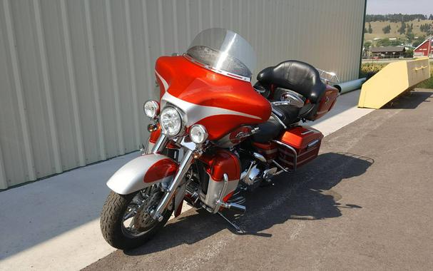 2008 Harley-Davidson CVO™ Screamin' Eagle® Ultra Classic® Electra Glide®