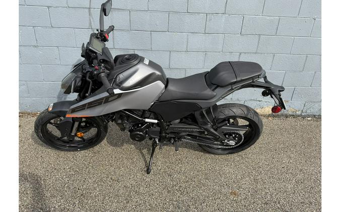 2026 250 DUKE - KTM