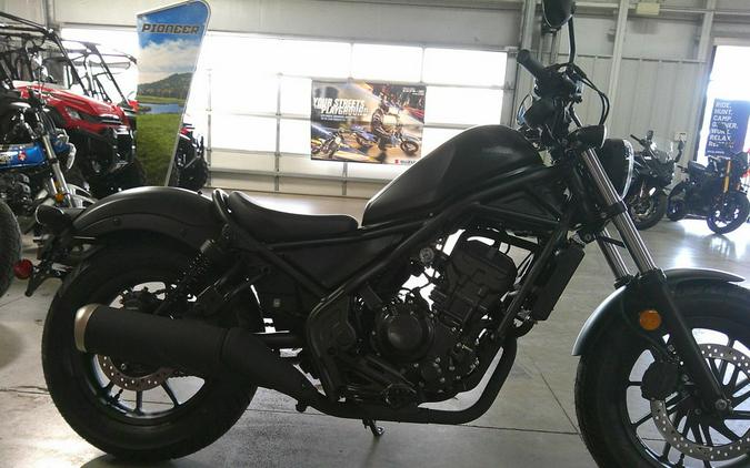 2025 Honda Rebel® 300 Base