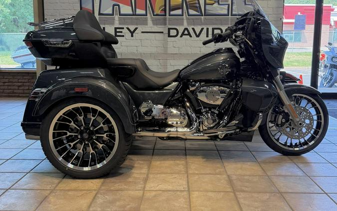 2026 FLHLT Street Glide 3 Limited