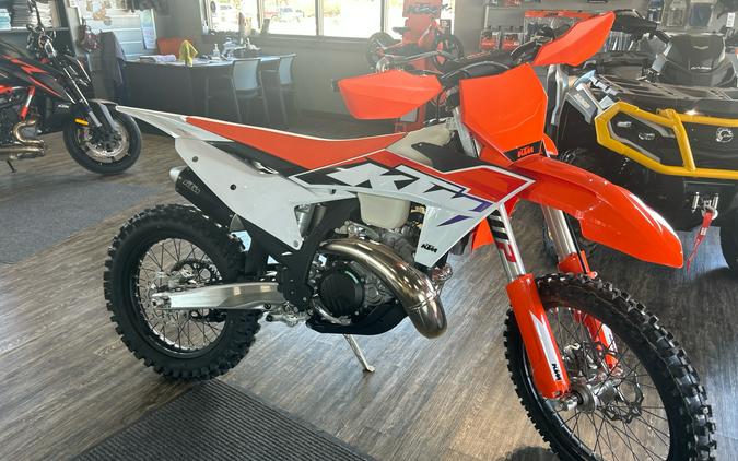 2023 KTM 250 XC