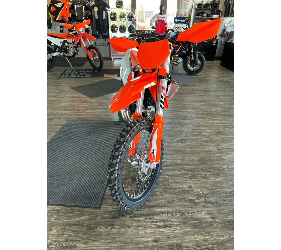 2023 KTM 250 XC