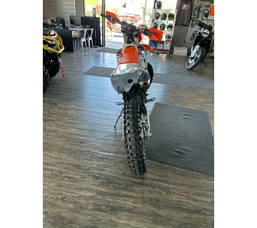 2023 KTM 250 XC