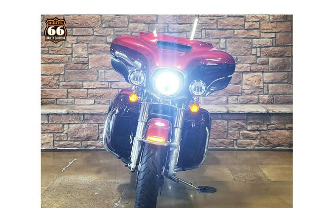 2018 Harley-Davidson Ultra Limited Wicked Red/Twisted Cherry