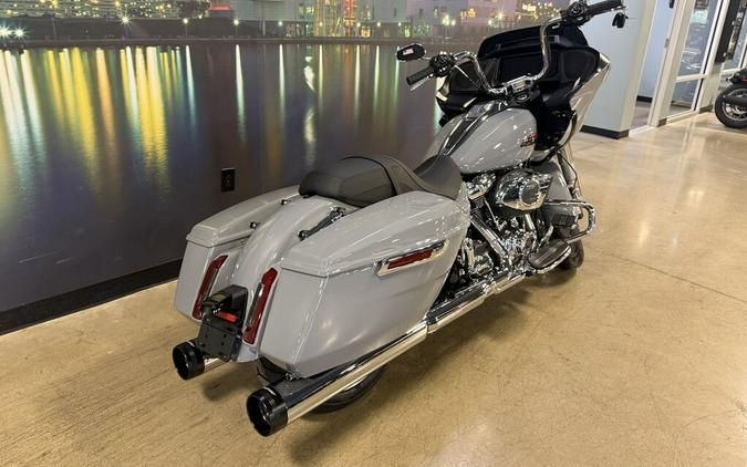 FLTRX 2026 Road Glide