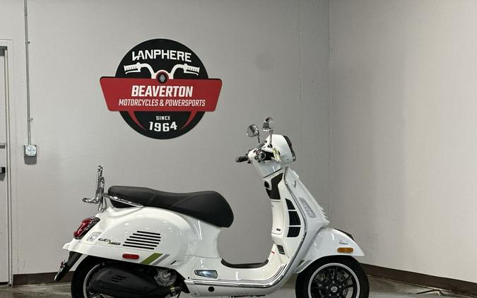 2025 Vespa GTS 310 SuperTech