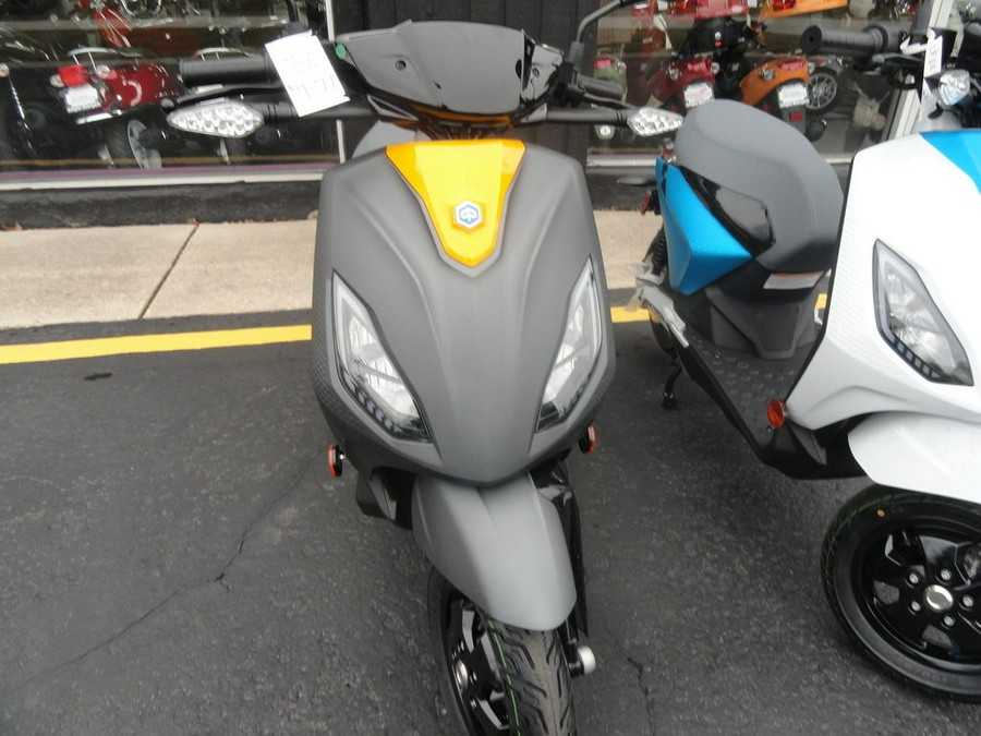 2024 Piaggio Piaggio 1 FCW Active