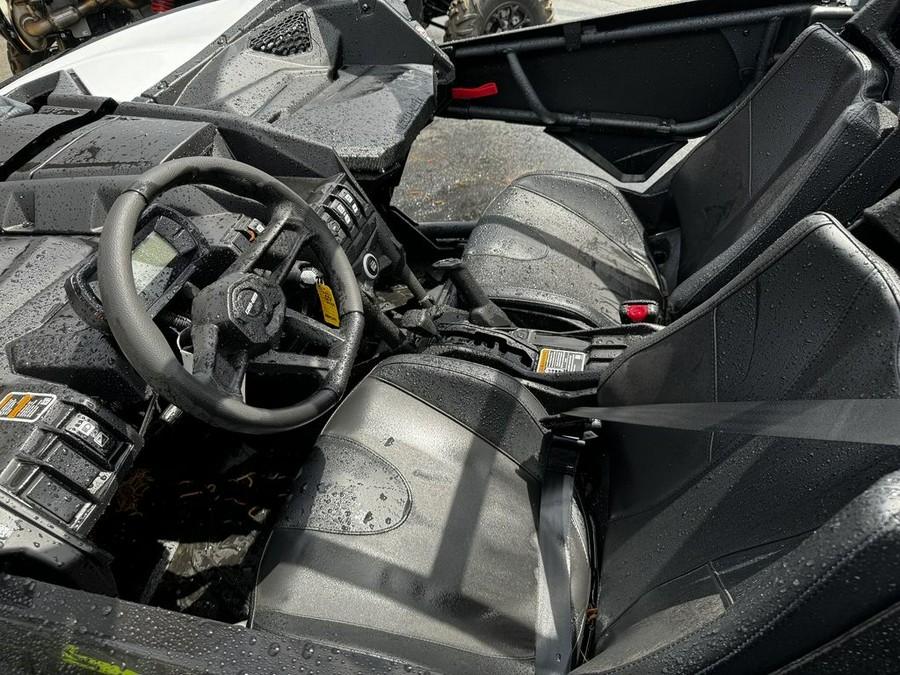 2024 Can-Am® Maverick X3 MAX DS Turbo Catalyst Gray