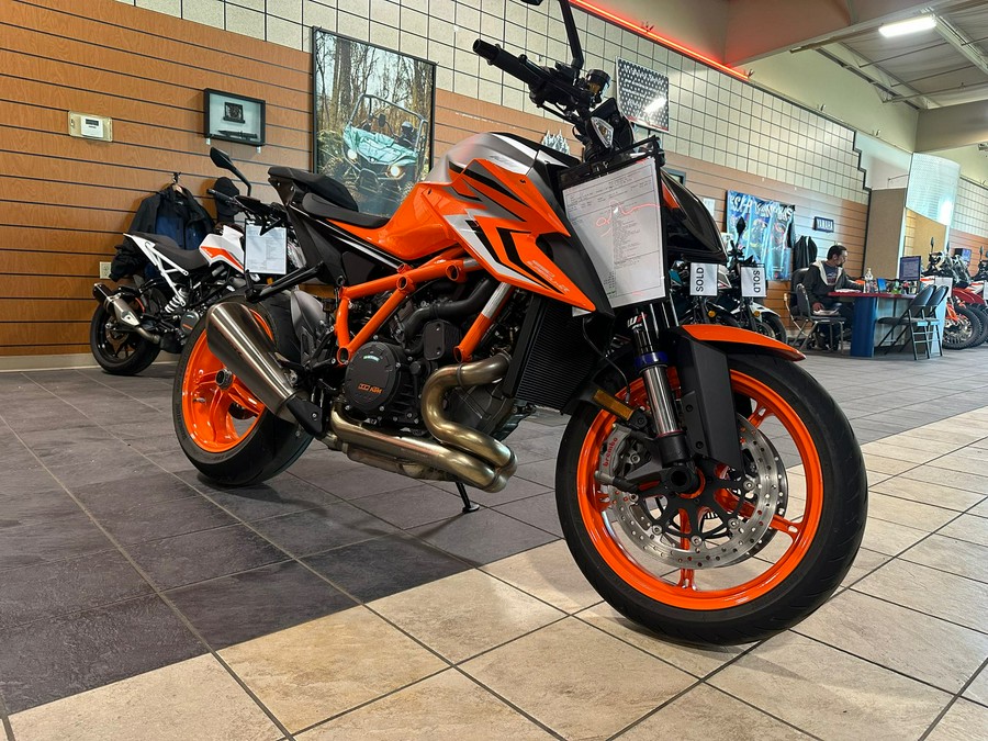 2023 KTM 1290 SUPERDUKE R EVO