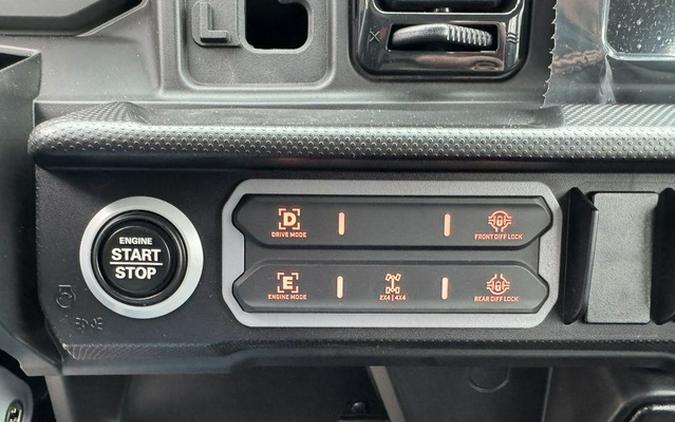 2026 Can-Am Defender MAX XT CAB HD11 With 10.25 In.Display Dar