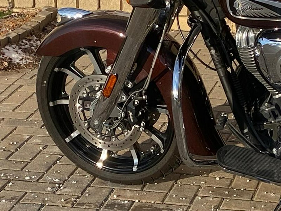 2019 Indian Motorcycle® Chieftain® Limited Dark Walnut