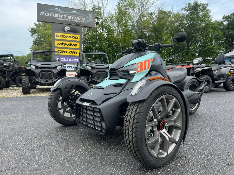 2023 Can-Am Ryker Rotax® 600 ACE™ - Classic Series