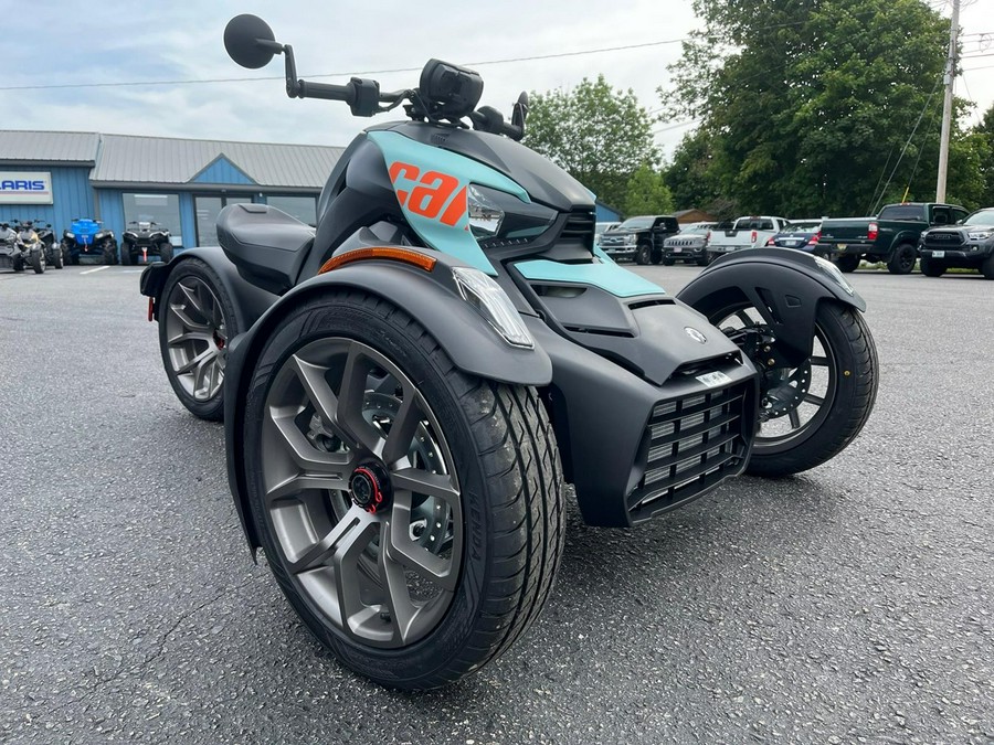 2023 Can-Am Ryker Rotax® 600 ACE™ - Classic Series