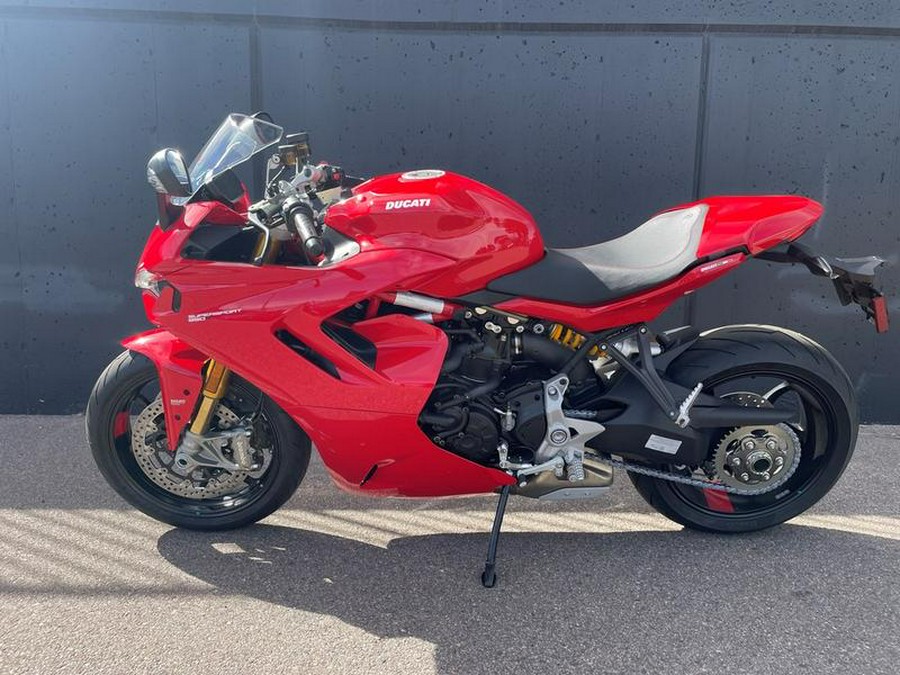 2023 Ducati SuperSport 950 S Ducati Red