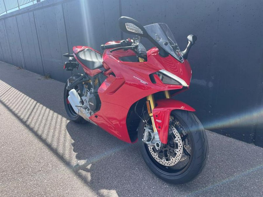 2023 Ducati SuperSport 950 S Ducati Red