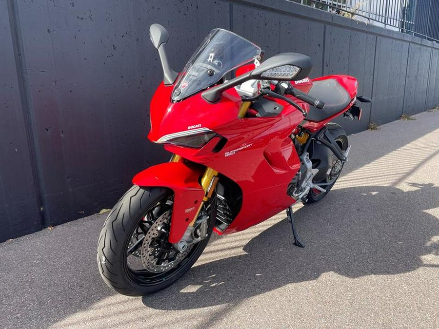 2023 Ducati SuperSport 950 S Ducati Red