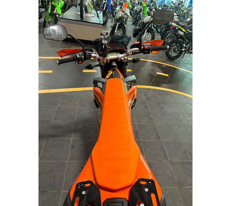 2023 KTM 690 Enduro R