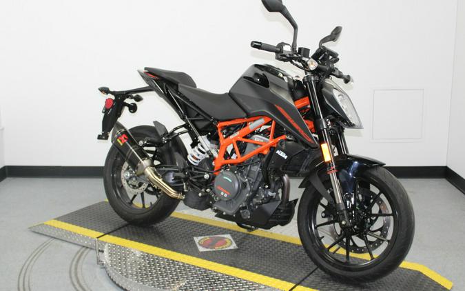 KTM 890 Duke R 2023 890DUKER 205930T BLACK