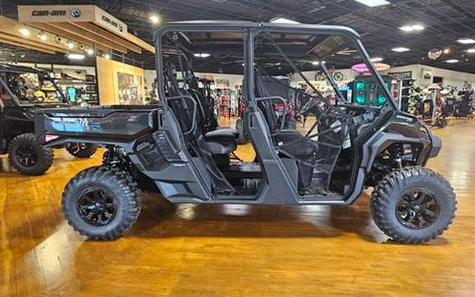 2026 Can-Am Defender MAX XT HD11 with 10.25 in. touchscreen display