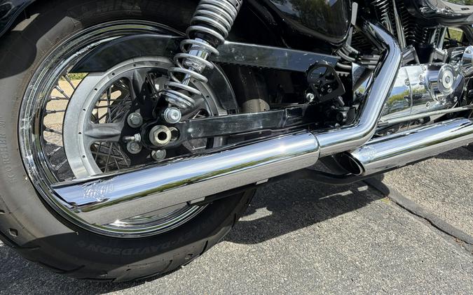 2017 Harley-Davidson 1200 Custom