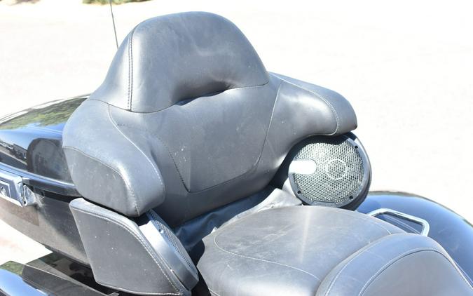 2022 Harley-Davidson Tri Glide Ultra FLHTCUTG