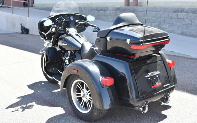 2022 Harley-Davidson Tri Glide Ultra FLHTCUTG