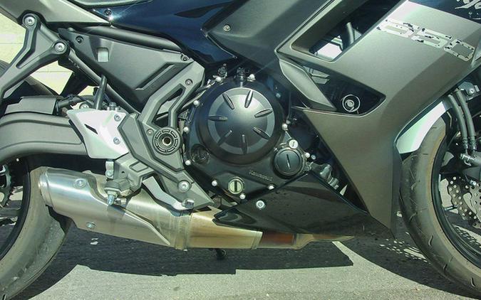 2023 Kawasaki Ninja 650 KRT Edition