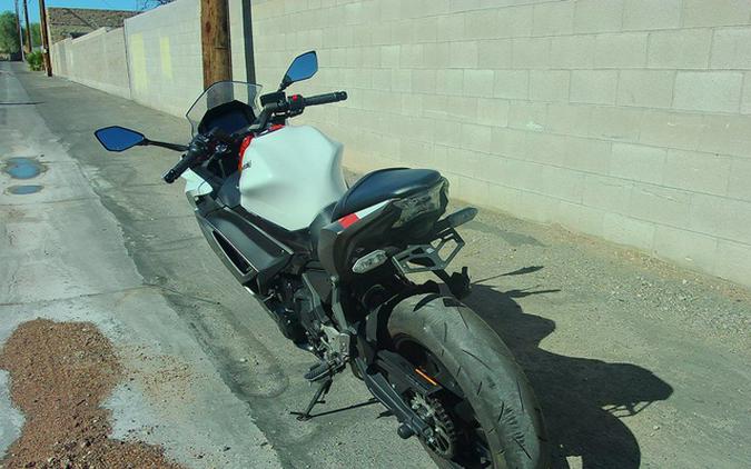 2023 Kawasaki Ninja 650 KRT Edition