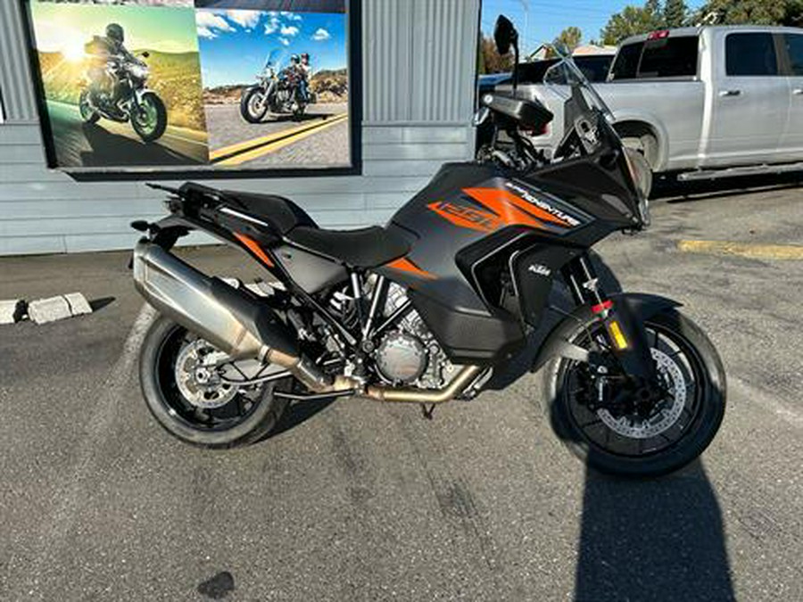 2022 KTM 1290 Super Adventure S