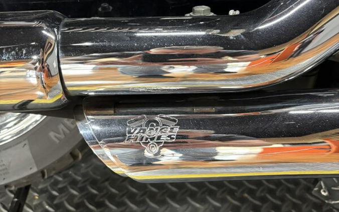 2013 Harley-Davidson® Super Glide® Custom BLK